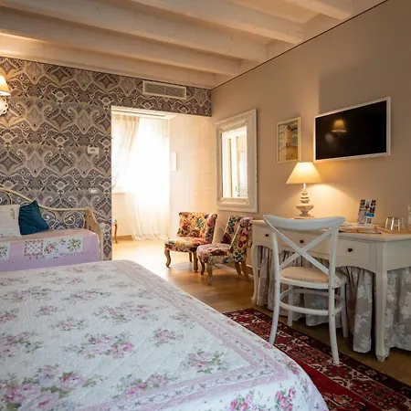 Bed & Breakfast B&B Diffuso Sul Garda