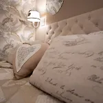 B&B Diffuso Sul Garda カステルヌオーヴォ・デル・ガルダ