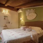 B&B Diffuso Sul Garda ベッド・アンド・ブレックファスト カステルヌオーヴォ・デル・ガルダ