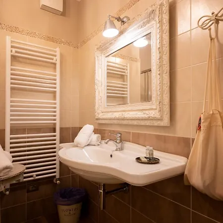B&B Diffuso Sul Garda 카스텔누보델가다