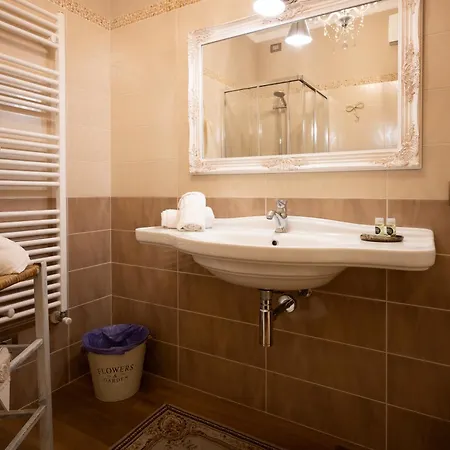 Diffuso Sul Garda B&B 카스텔누보델가다